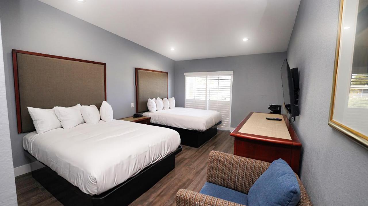 Seaside Inn & Suites Santa Cruz Buitenkant foto